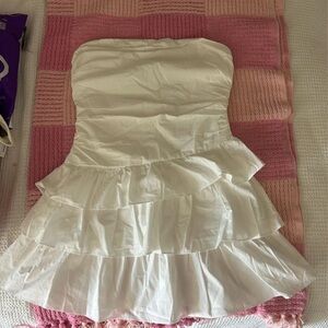 Selfie Leslie White Strapless Dress